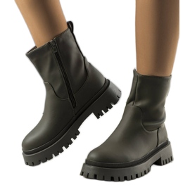 Bazalkově zelené zateplené boty zelený