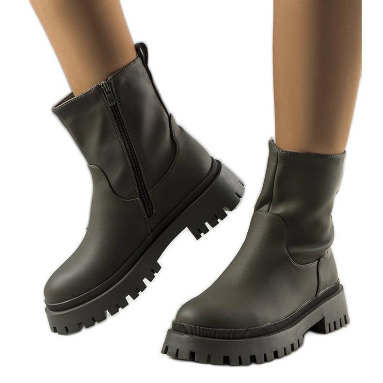 Bazalkově zelené zateplené boty zelená