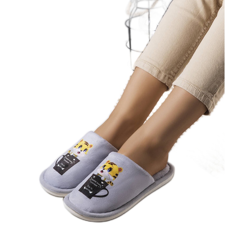 Šedé měkké pantofle Catcup šedá