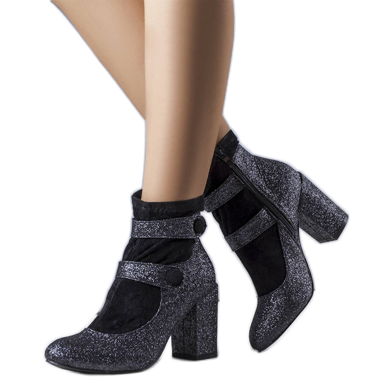 Černé brokátové boty Orlando černá