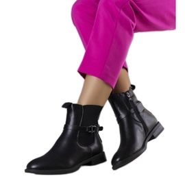 Černé zateplené kozačky od Marisi černý