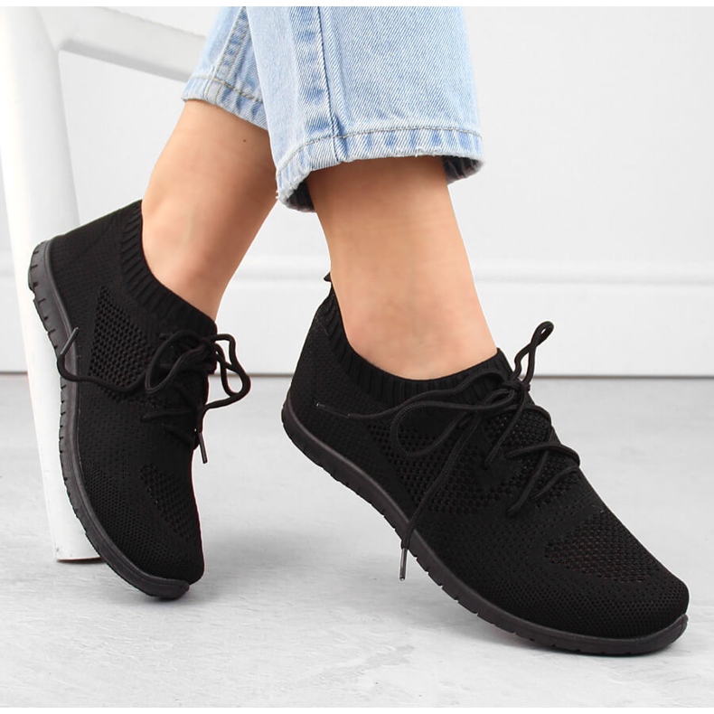 News Černá síťovaná nazouvací sportovní obuv NOVINKA