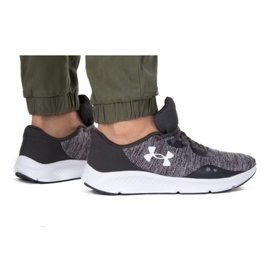 Boty Under Armour Charged Pursuit 3 Twist 3025945-100 šedá