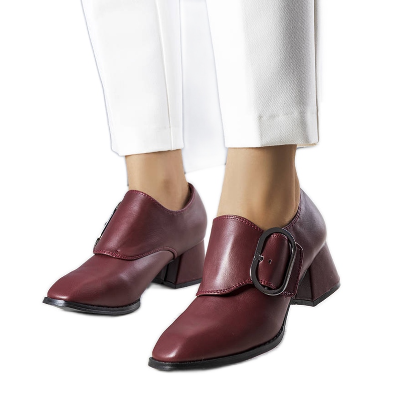 PA1 Kaštanové lodičky na podpatku od Ailani červené