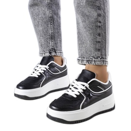 Černé tenisky na platformě Juanita černý