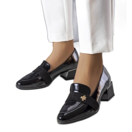 Černé lakované lodičky Vinceza černá Černé lakované lodičky Vinceza černá