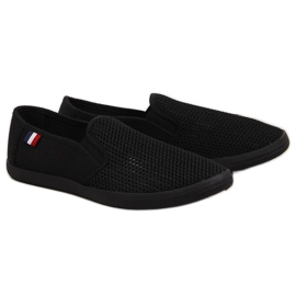News Černé pánské prolamované slip-on tenisky NOVINKA černý