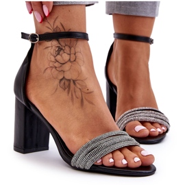 Elegantní sandály s vysokými podpatky kubickými zirkony černá Laurene