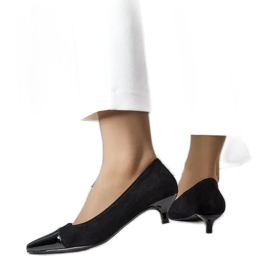 BM Černé lodičky s kachní patentovanou špičkou černá BM Černé lodičky s kachní patentovanou špičkou černá