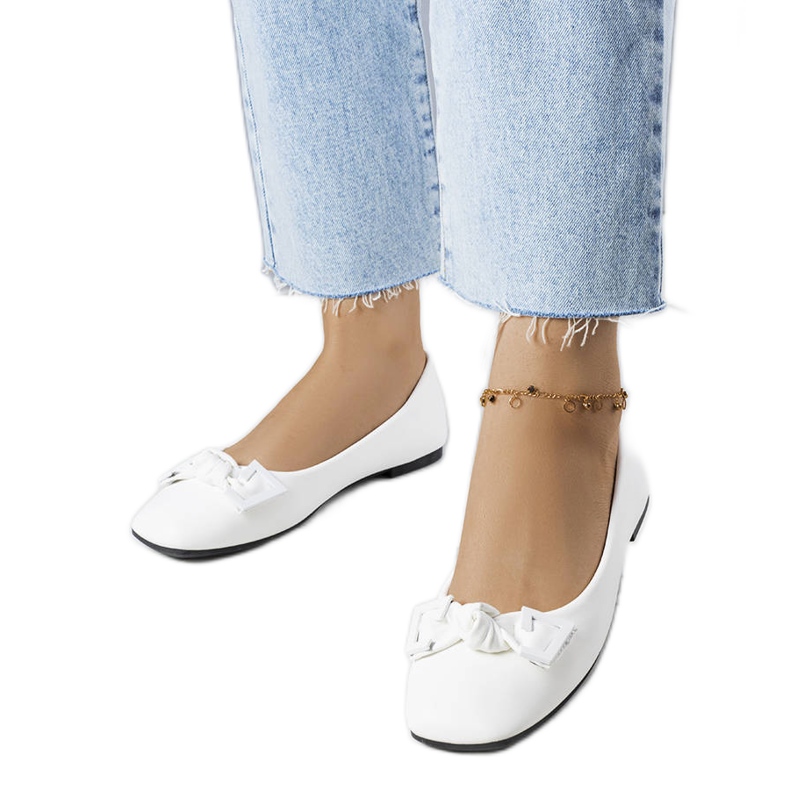 Bílé balerínky s mašlí od Tabithy bílý