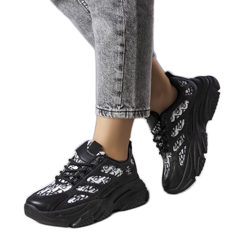 PA1 Černé tenisky zdobené potiskem Kara černá