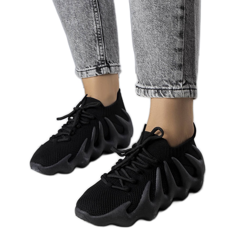 PA1 Černé vzdušné tenisky od Muriel černá