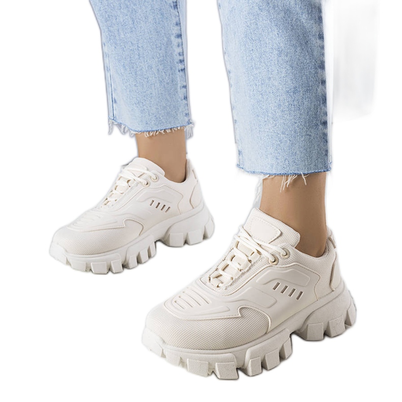 Béžové tenisky s masivní podrážkou od Inez béžový