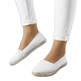 Bílé třpytivé espadrilky od Margaret bílý