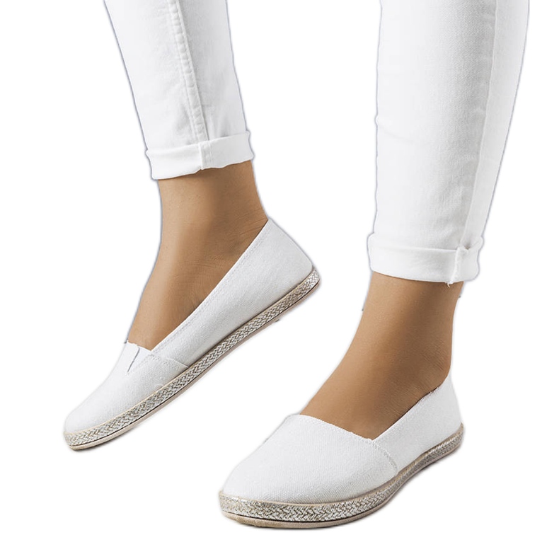 Bílé třpytivé espadrilky od Margaret bílý