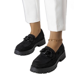 Černí páni zdobení arpinským řetězem černý