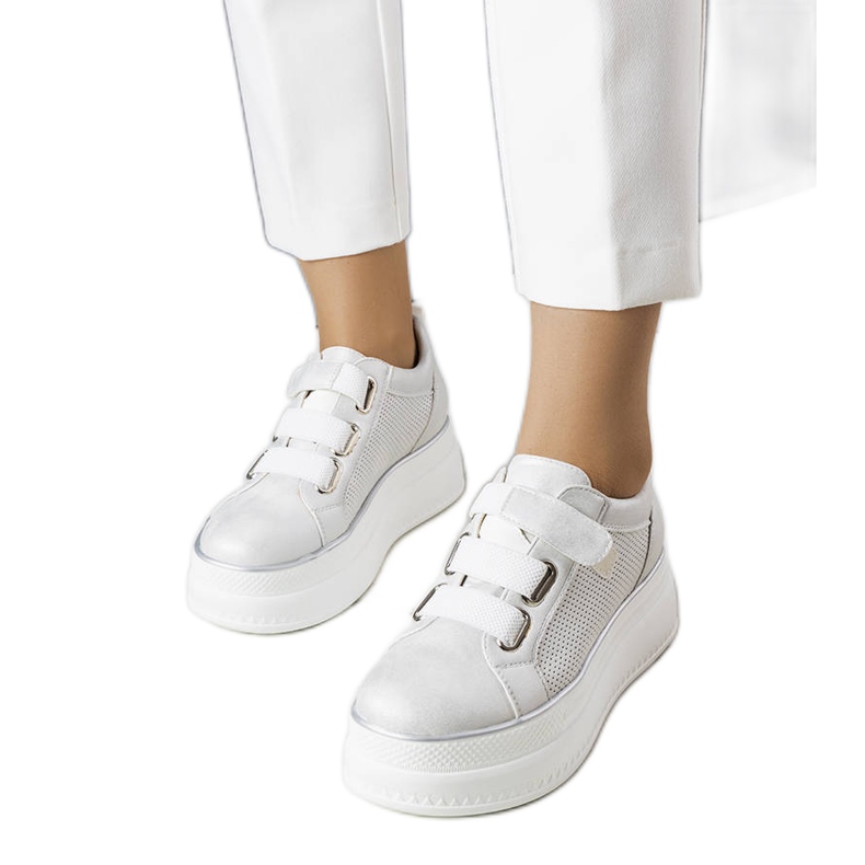 PA1 Stříbrné tenisky na platformě od Arminy stříbrný