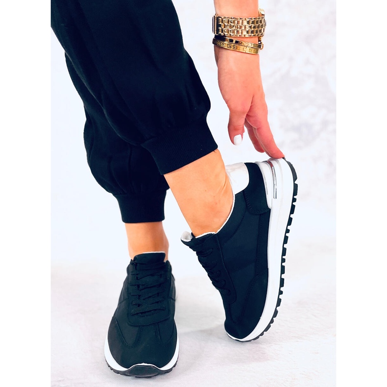 Dámská sportovní obuv Barks Black Ii černá