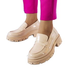 Béžové lakované lodičky od Phaneuf béžový