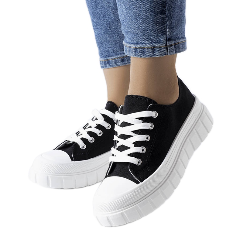 Černé tenisky na platformě Bellemare černá