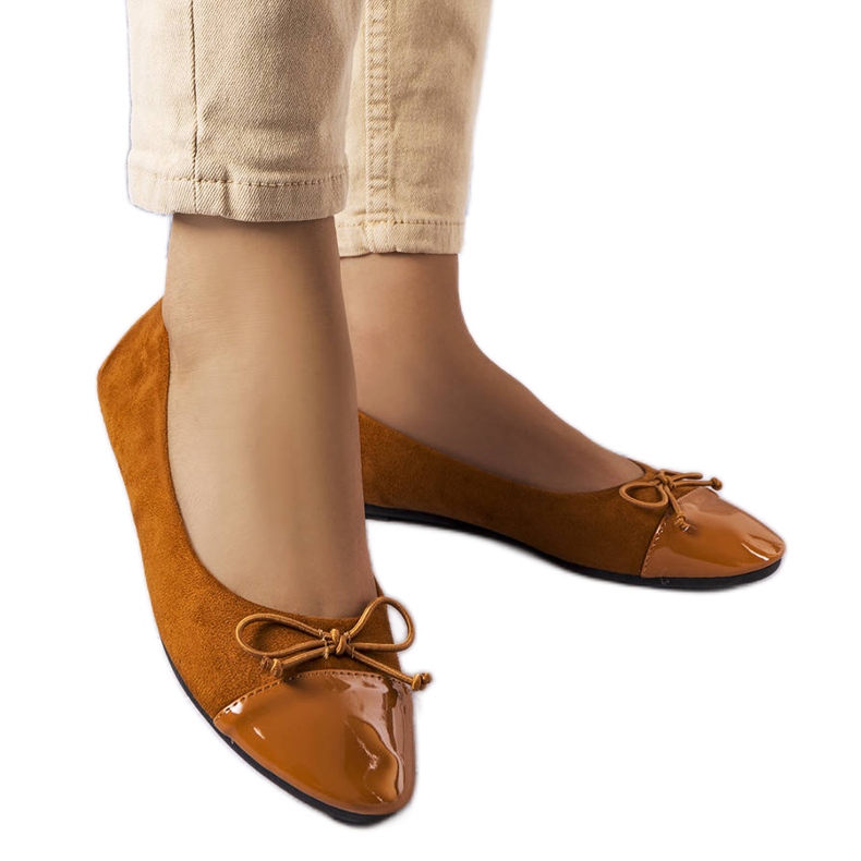 Hnědé baleríny s patentovanou špičkou od Simard hnědý