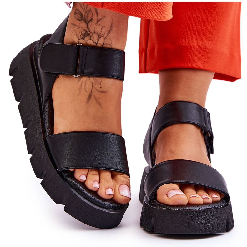 Vinceza Dámské kožené sandály na platformě Black Katte černá