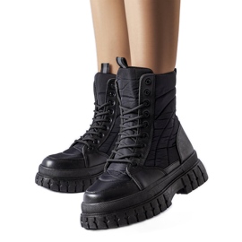 Černé zateplené sněhule Collin černý