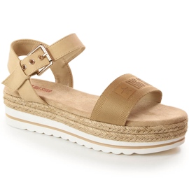 Dámské espadrilkové sandály na platformě béžové Big Star LL274872 béžový Dámské espadrilkové sandály na platformě béžové Big Star LL274872 béžový