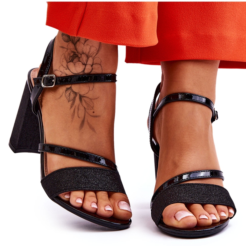 Vinceza Lesklé černé sandály na vysokém podpatku Alicia černá