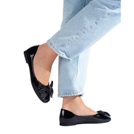 Shelovet černé lakované baleríny s mašlí černý