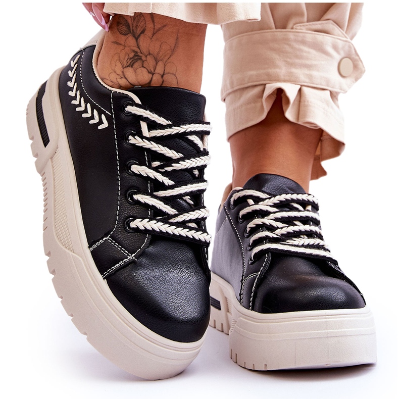 FG2 Pohodlné dámské sportovní boty na platformě černá a béžová Devan FG2 Pohodlné dámské sportovní boty na platformě černá a béžová Devan