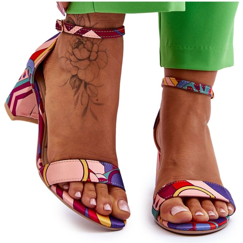 FB1 Fialové a růžové saténové sandály se vzorem Quincy na nízkém podpatku fialový růžový