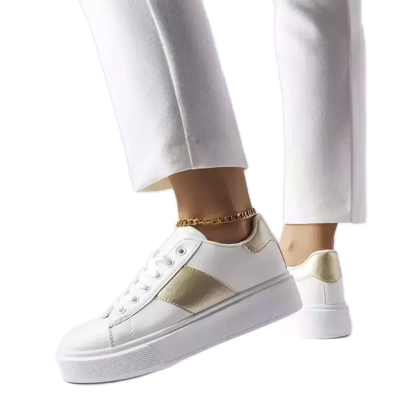 Bílé tenisky se zlatým proužkem od Aurélie bílý