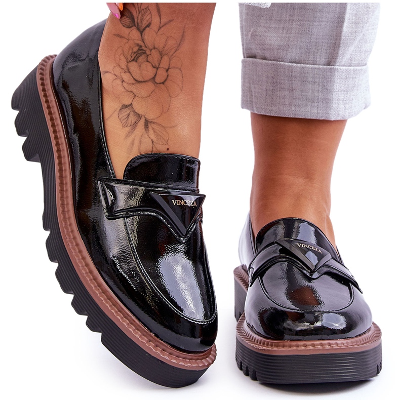 Vinceza Lakované dámské mokasíny na platformě s ozdobou Black Jonett černá