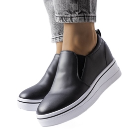 BM Černé slip-on tenisky na klínku od Francoeur černý