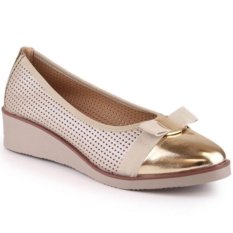 Dámské prolamované boty na zlatém klínku Potocki SZ12037 zlatý Dámské prolamované boty na zlatém klínku Potocki SZ12037 zlatý