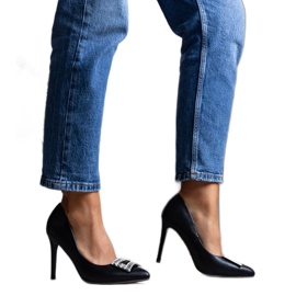 Tyson černé lesklé podpatky černý