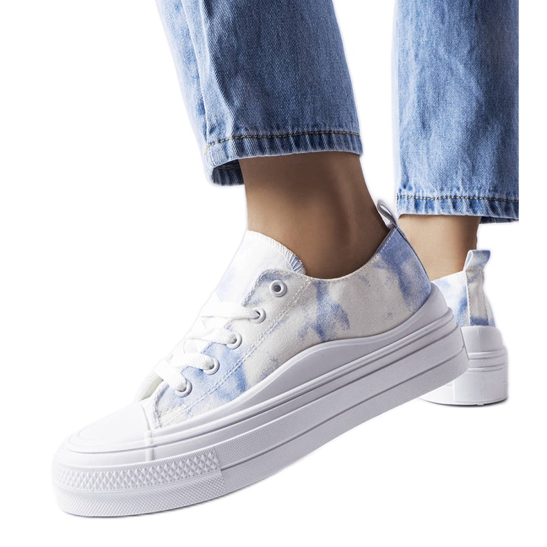 Bílé a modré tenisky od Rocheleau modrý