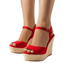Červené klínové espadrilky od Cécile červený