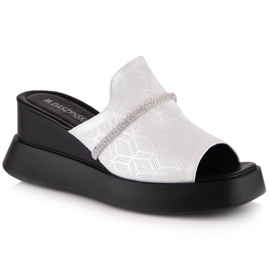 M. DASZYŃSKI Dámské stříbrné sandály na klínku M.Daszyński SA209-2 stříbrný M. DASZYŃSKI Dámské stříbrné sandály na klínku M.Daszyński SA209-2 stříbrný