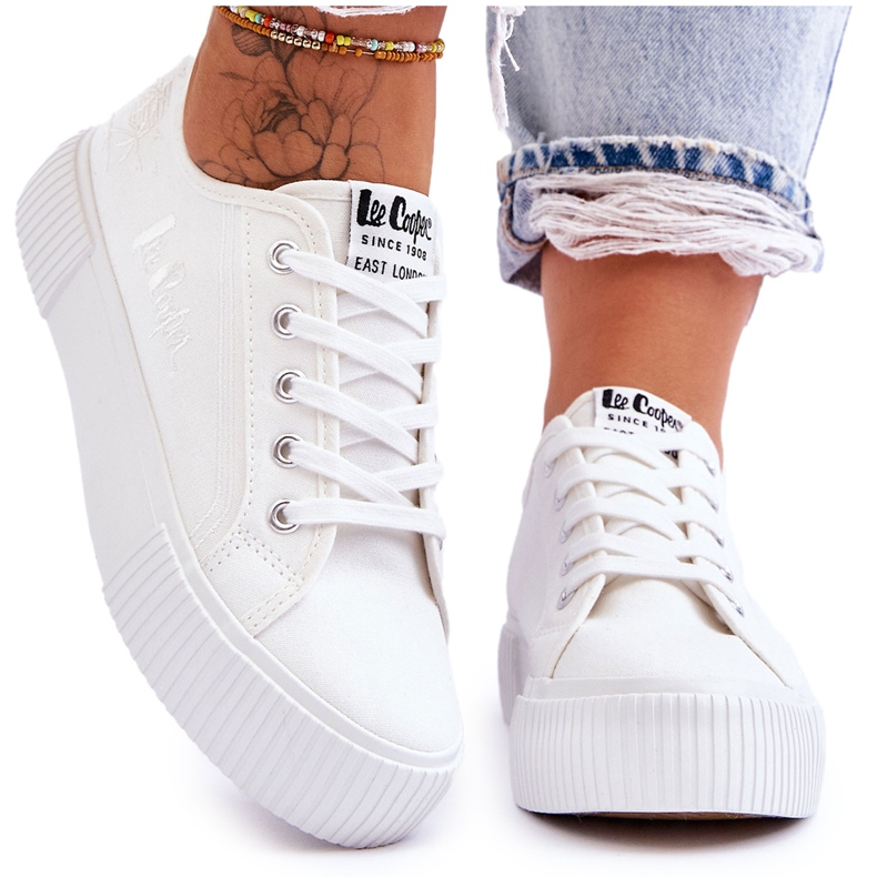 Pohodlné tenisky na platformě Lee Cooper LCW-23-31-1806L bílé bílý