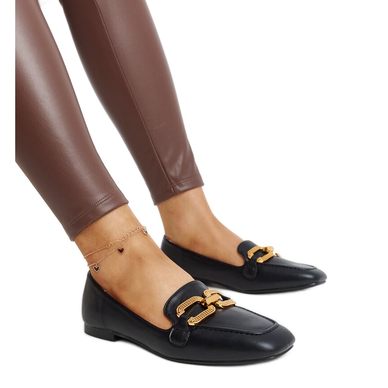 Černé mokasíny s přezkou od Rousseau černá