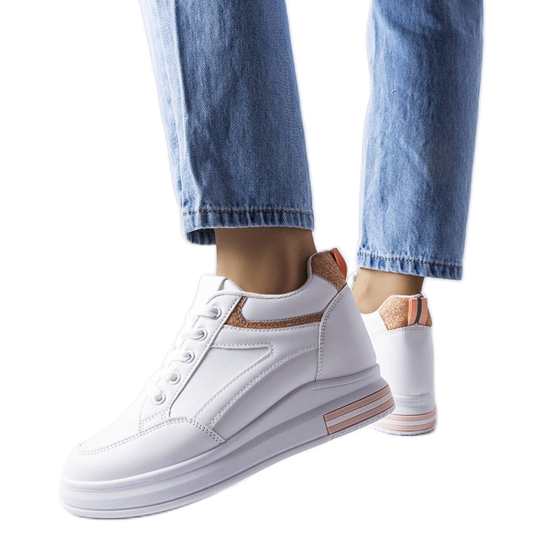 Bílé tenisky s třpytivými vsadkami od Bonevil bílý