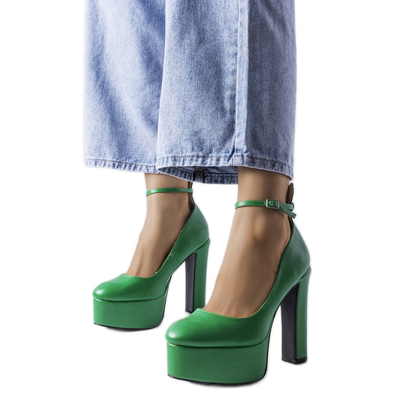 Zelené lodičky na vysokém podpatku značky Hervé zelená Zelené lodičky na vysokém podpatku značky Hervé zelená