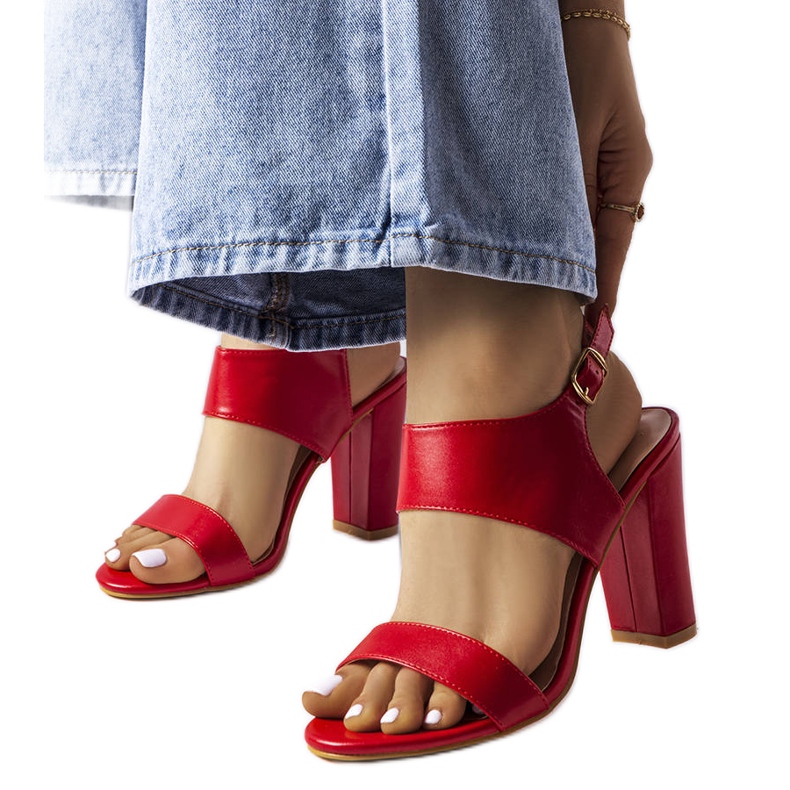 Racheliny červené sandály na vysokém podpatku