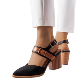 Černé lodičky na jehlách Hardouin černý