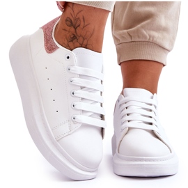 Dámská sportovní obuv na třpytivé bílo-růžové platformě Eliso bílý Dámská sportovní obuv na třpytivé bílo-růžové platformě Eliso bílý