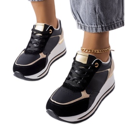 Černé tenisky na klínku od Harvé černý