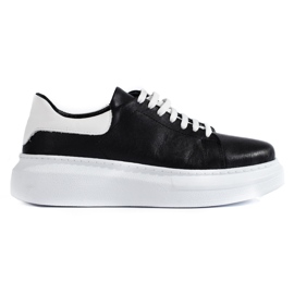 Černé klasické dámské sportovní boty značky T.Sokolski černý