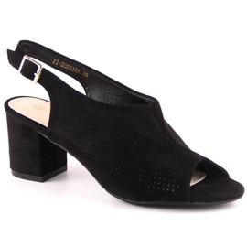 Prolamované sandály Potocki W LE20003 černé černý